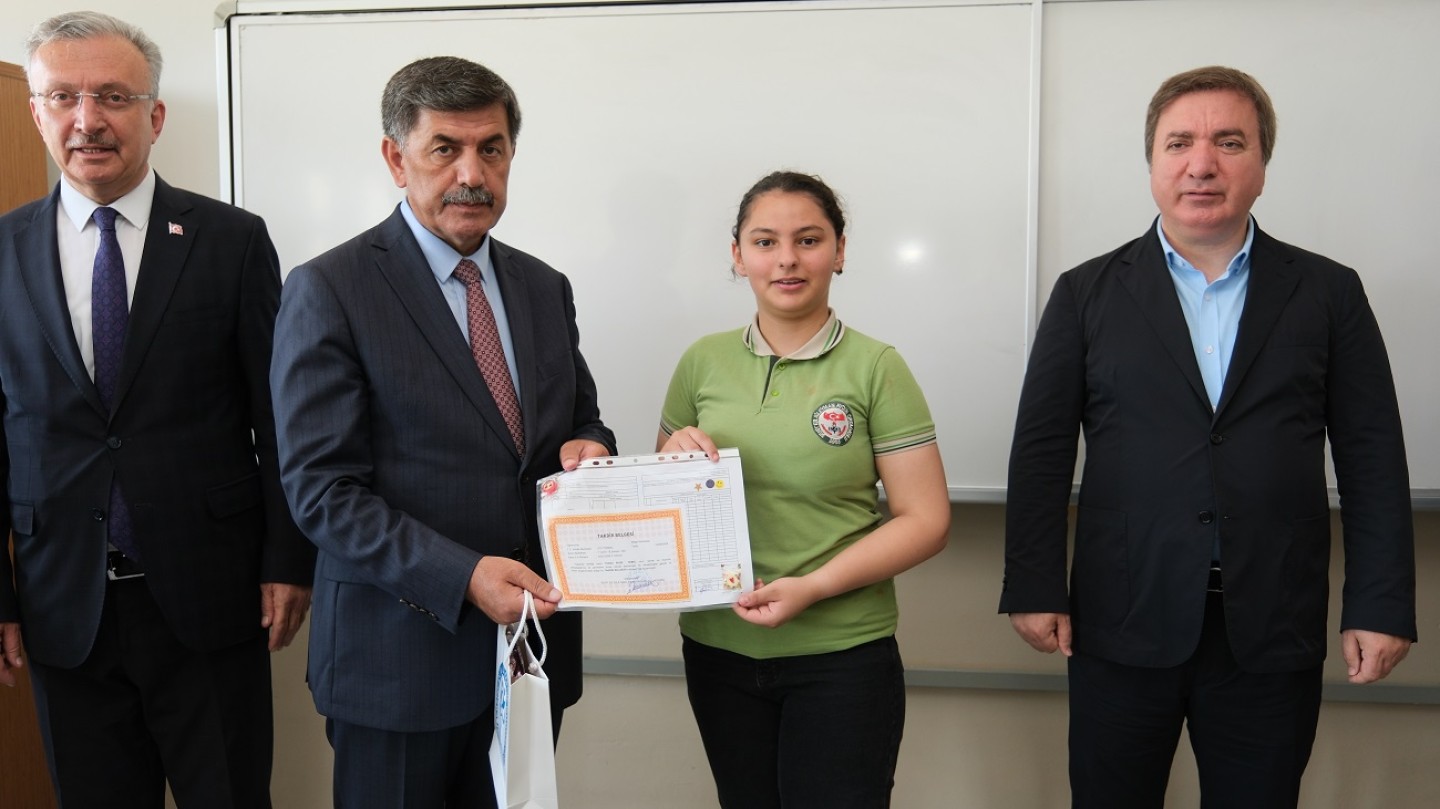 2023-2024 Eğitim-Öğretim Yılı Karne Dağıtım Töreni.