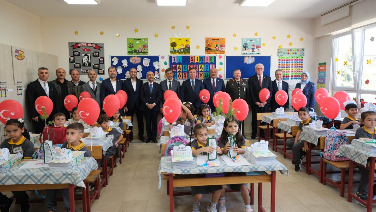 2025-2026 Eğitim-Öğretim yılı çalan ders zili ile başladı