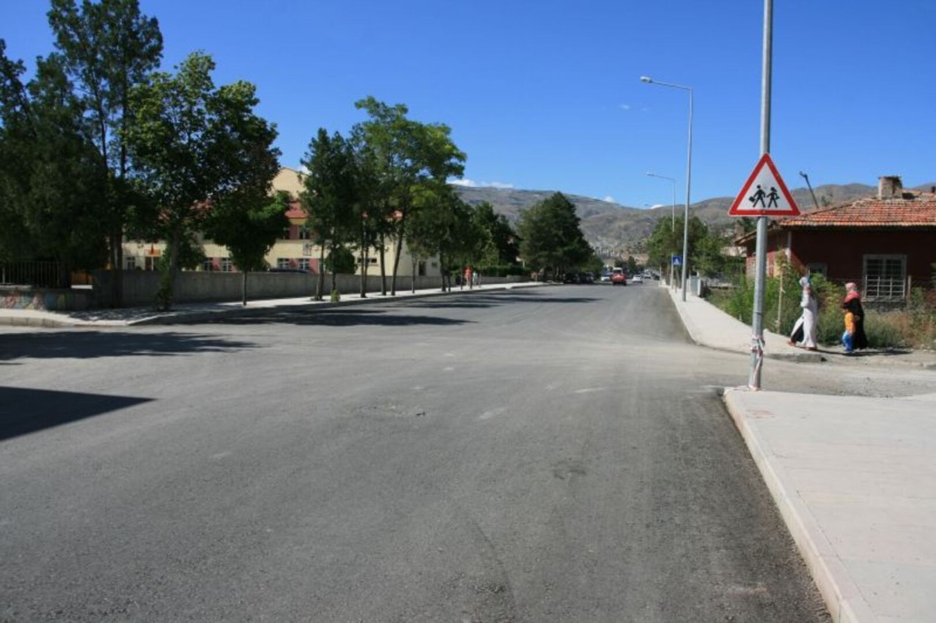 ALİ KEMALİ CADDESİ YENİ YÜZÜ İLE HİZMETTE