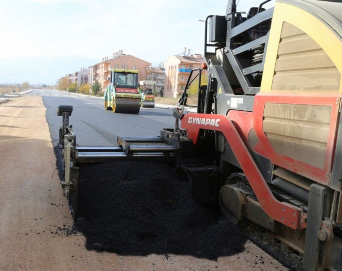 Asfalt, Mimar Sinan Mahallesinde Devam Ediyor