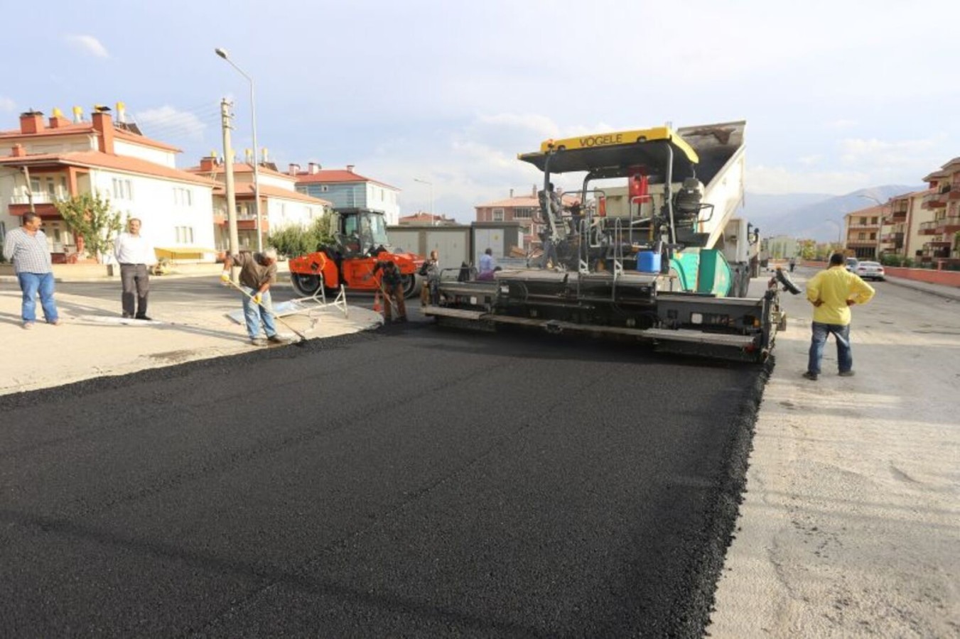 Asfalt Şimdide Mimar Sinan Mahallesinde