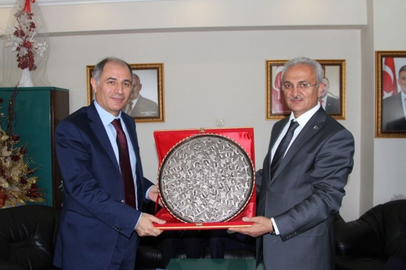 BAKAN ALA BELEDİYEDEYDİ