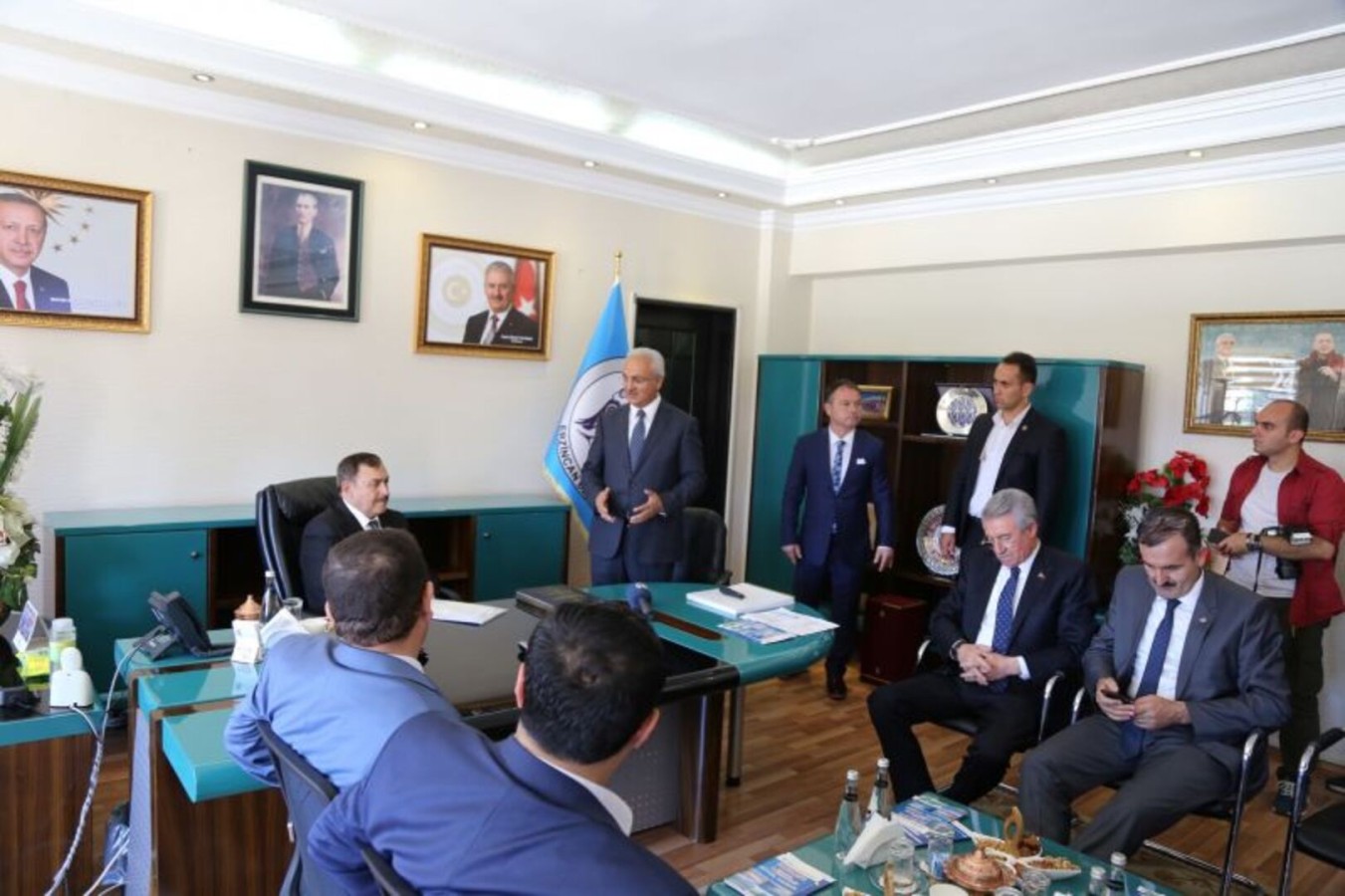 Bakan Eroğlundan Erzincan Belediyesine Ziyaret