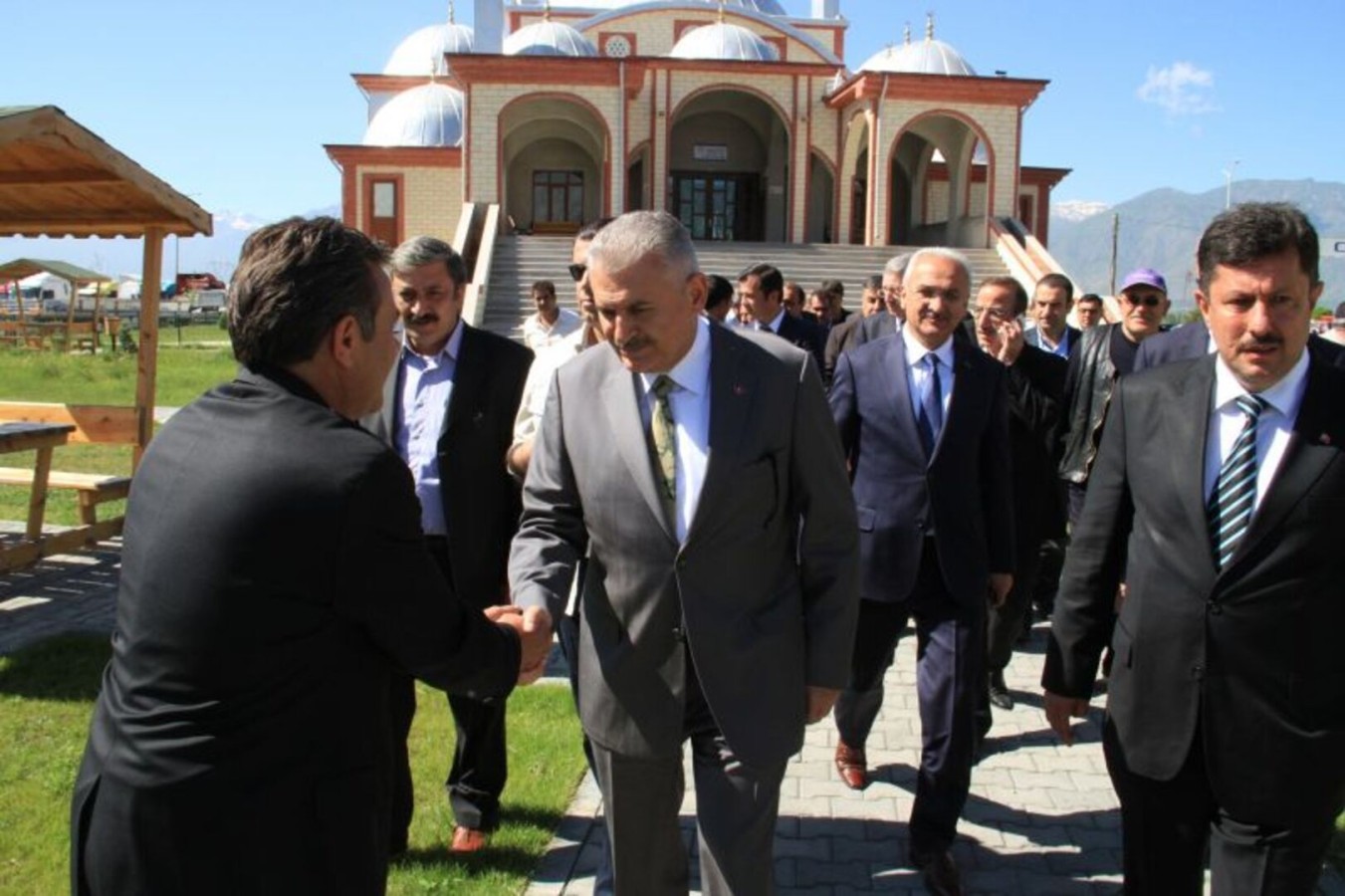 BAKAN YILDIRIM ERZİNCANDA