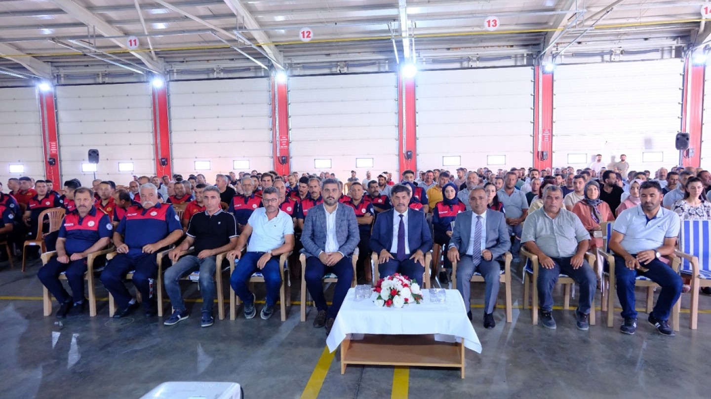 Başkan Aksun, Belediyemiz Fen İşleri, İtfaiye Müdürlüğü ve Geçit Yerleşkesi çalışanları ile bir araya geldi
