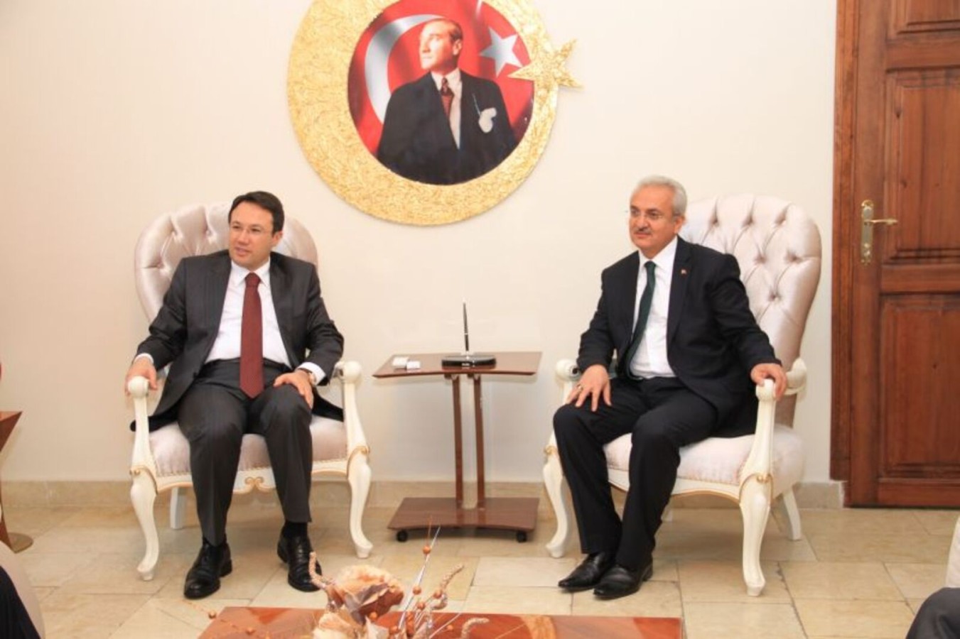 Başkan Başsoy Vali Akdemir’i Makamında Ziyaret Etti