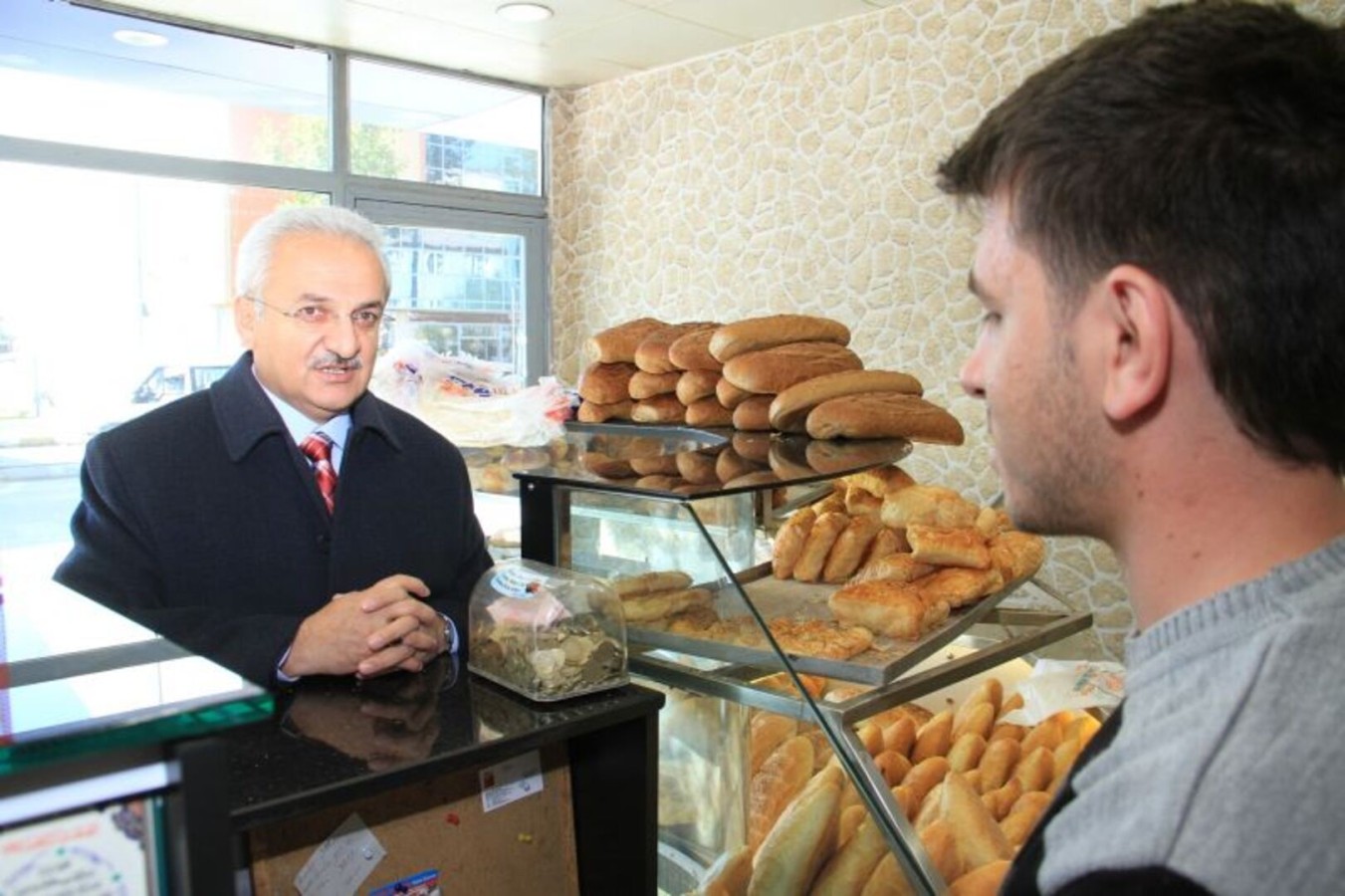 Başkan Başsoy’dan Esnafa Ziyaret