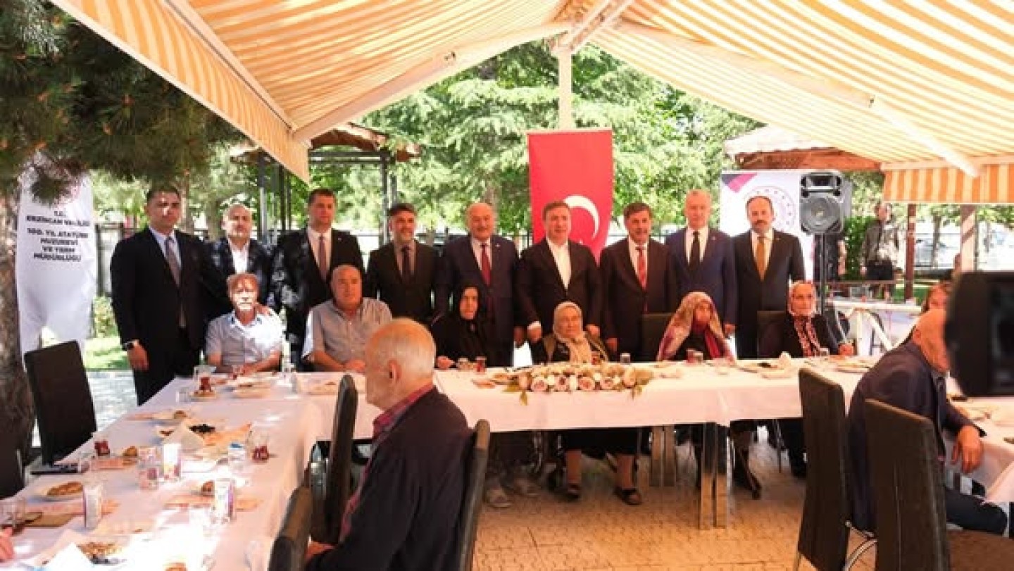 Başkan Bekir Aksun’dan Huzurevi Ziyareti