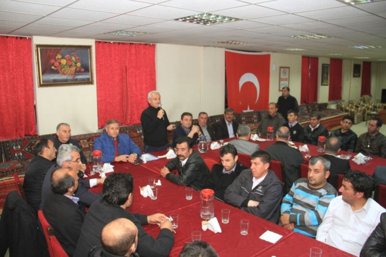 BAŞSOY, TOPLU TAŞIMACILARLA BİR ARAYA GELDİ