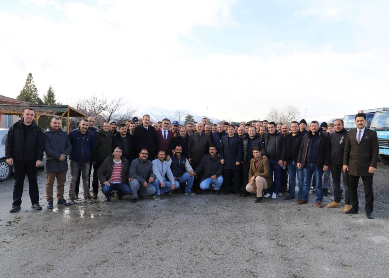 Başsoy 'Yeni Erzincan'ın Mimarlarıyla Bir Arada