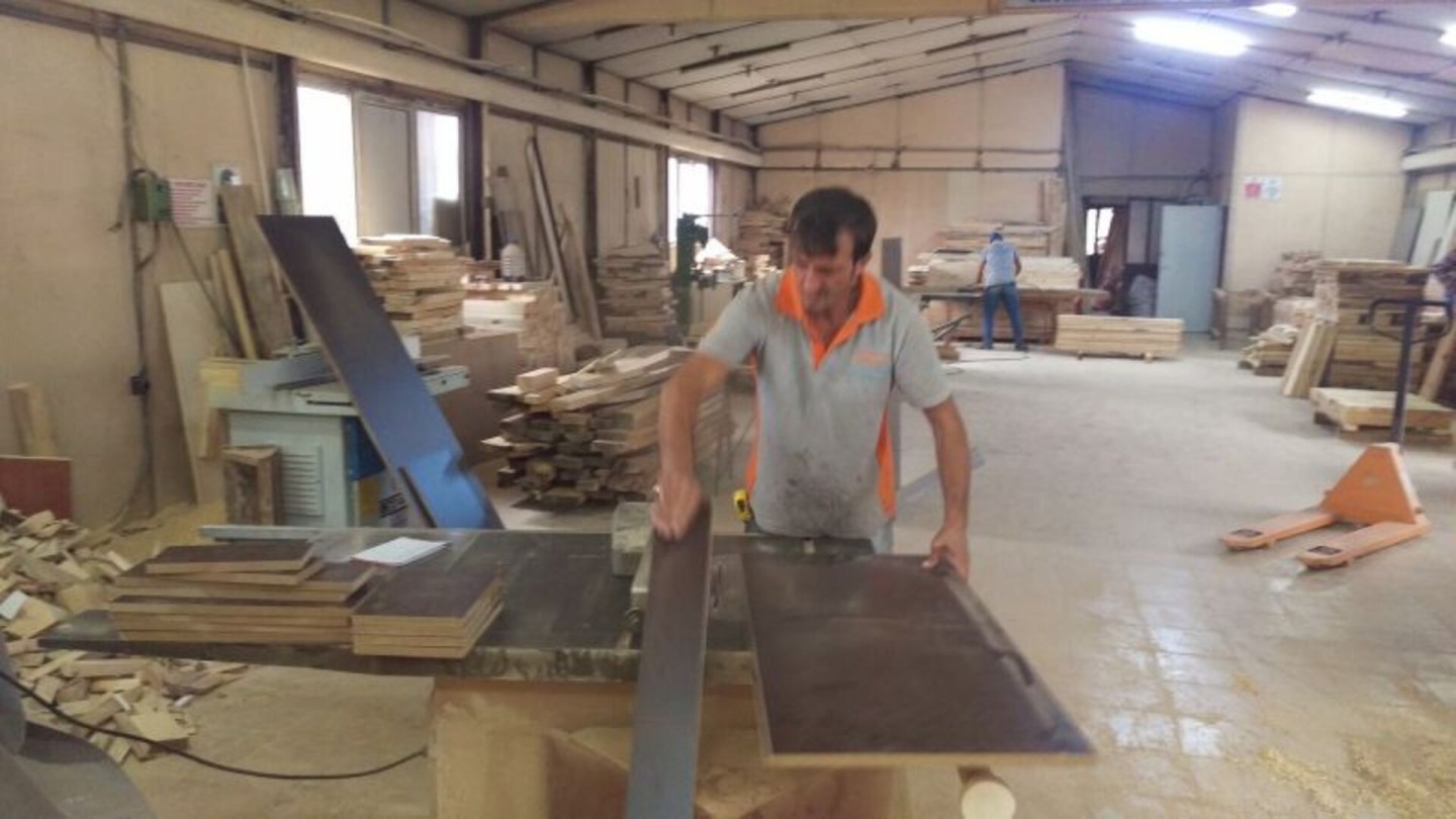 Belediye Atölyeleri Fabrika Gibi Çalışıyor
