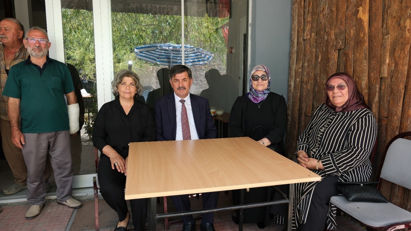 Belediye Başkanımız, Barbaros Mahallesinde Aşure Günü programına katıldı