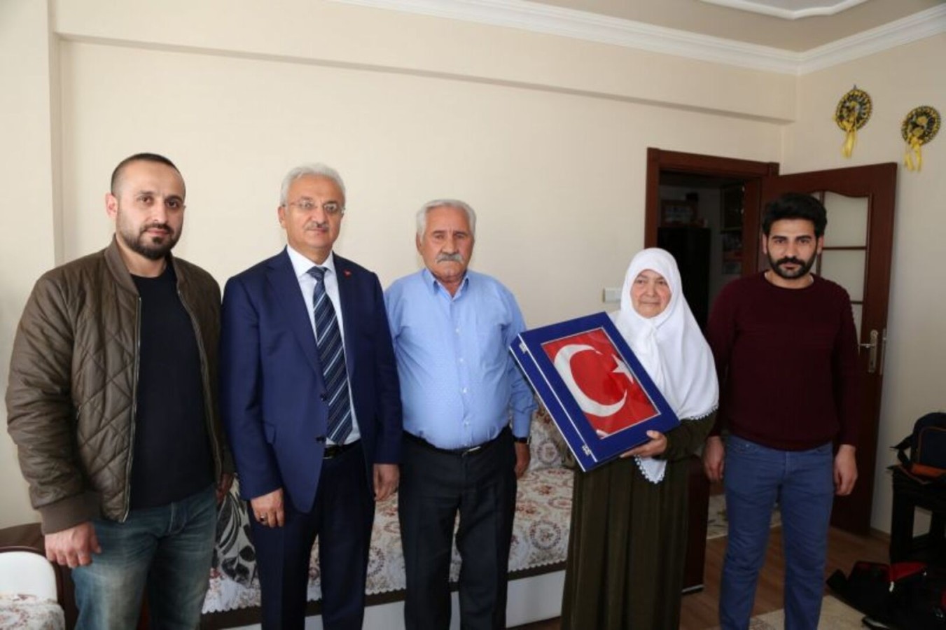 Belediye Başkanımız Cemalettin  Başsoy Döndü Kayayı Evinde Ziyaret Etti