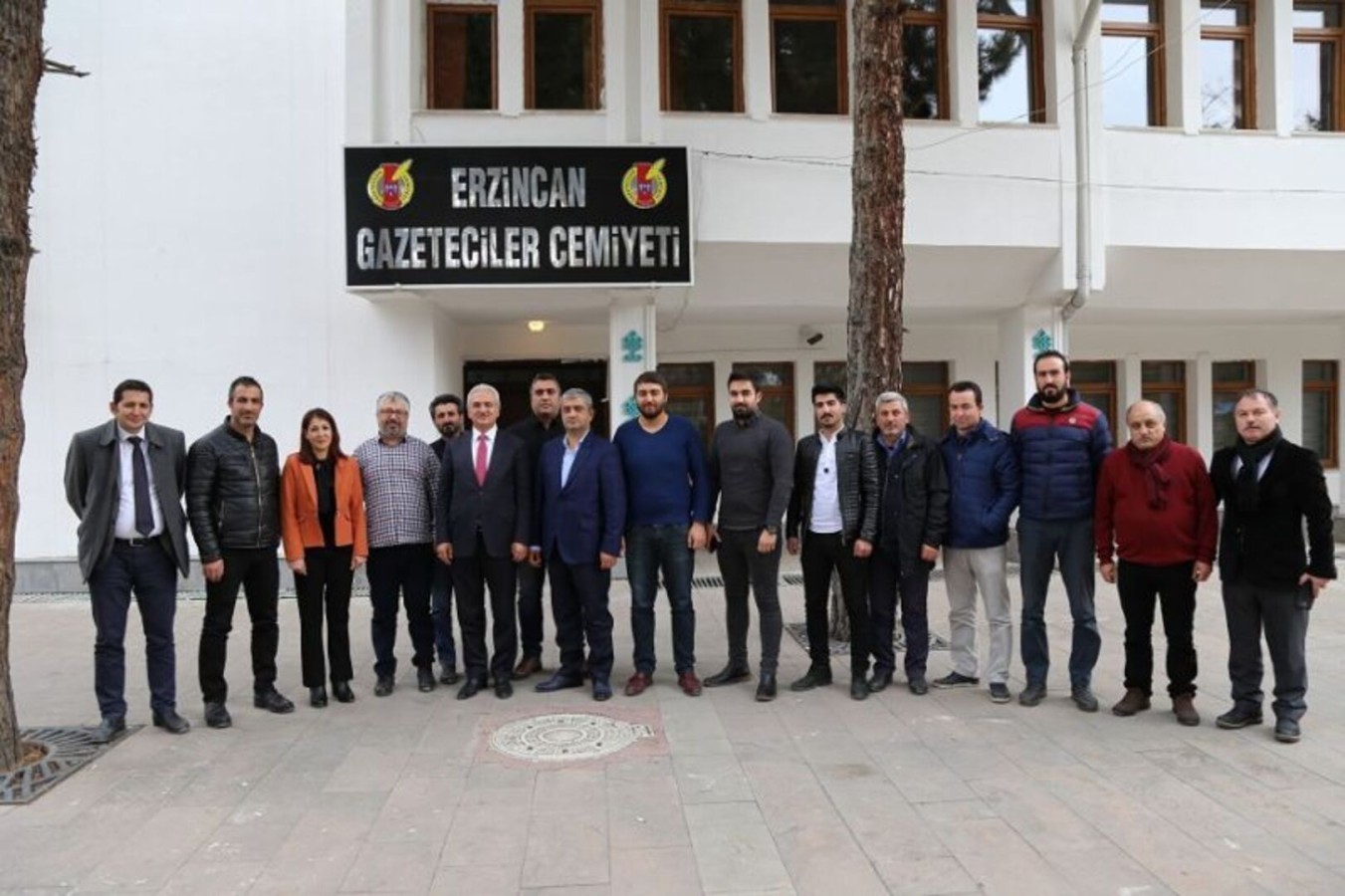 BELEDİYE BAŞKANIMIZ CEMALETTİN BAŞSOY GAZETECİLERİ UNUTMADI