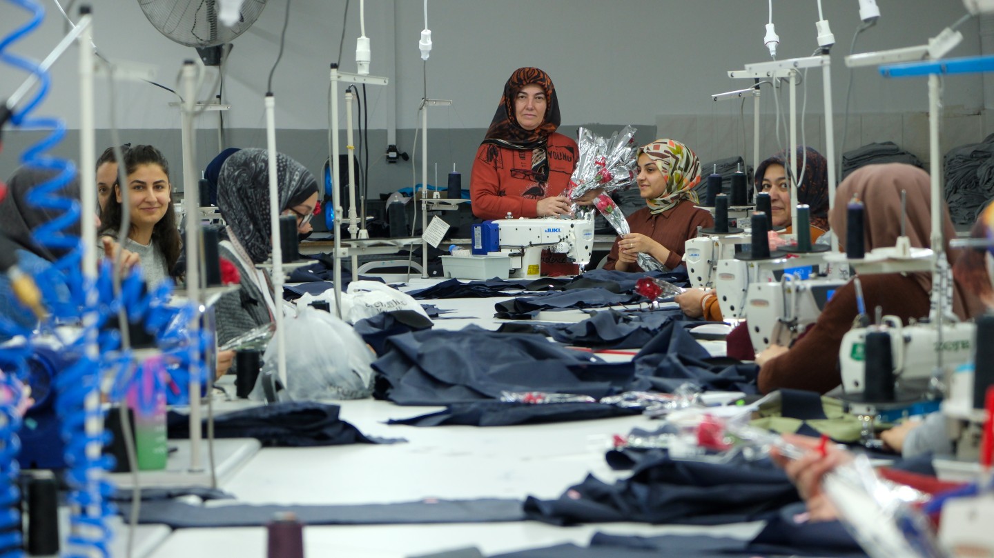 Belediye Başkanımız Sayın Bekir Aksun, 8 Mart Dünya Kadınlar Günü’nü Kutladı