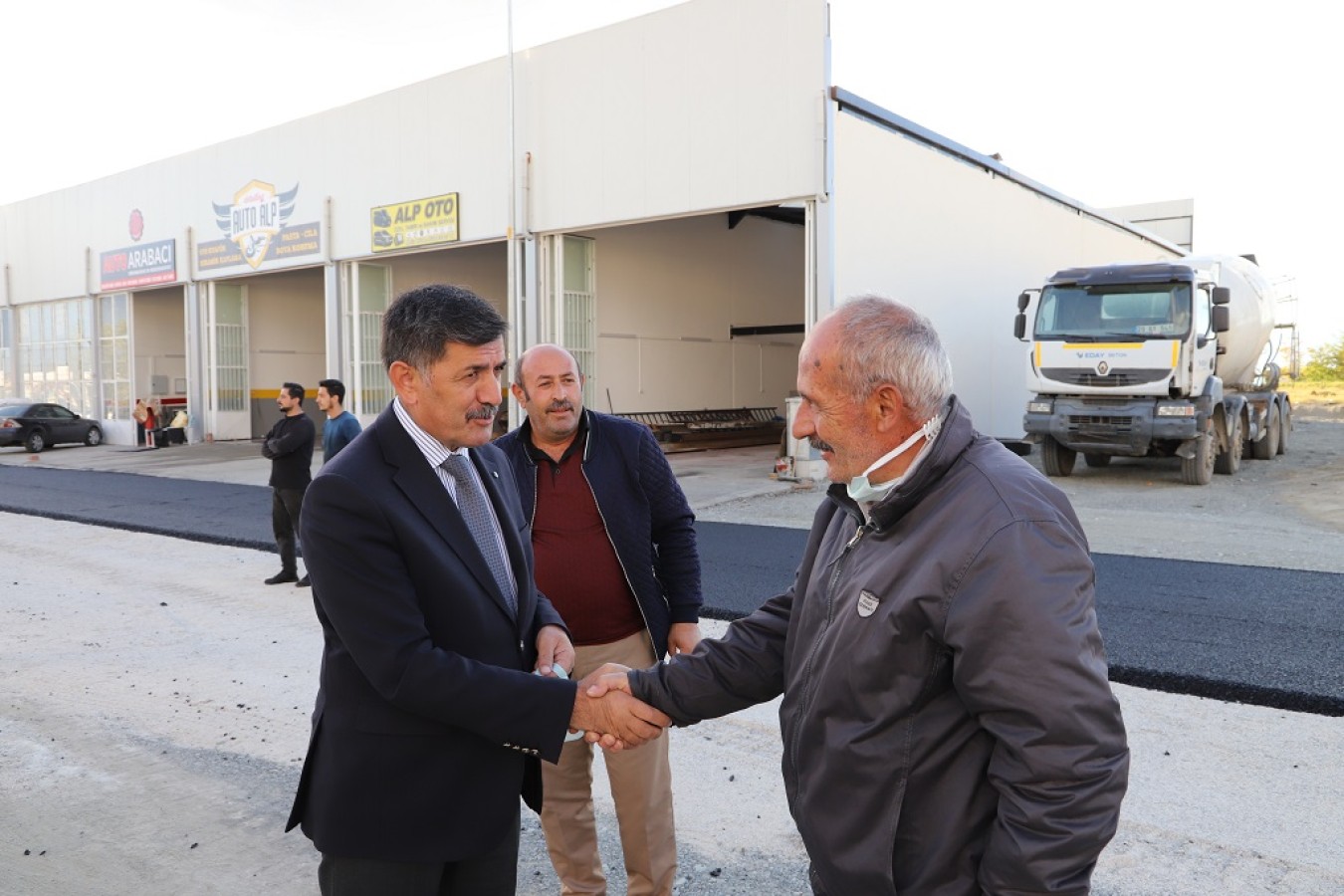 Belediye Başkanımız Sayın Bekir Aksun çalışmaları inceledi