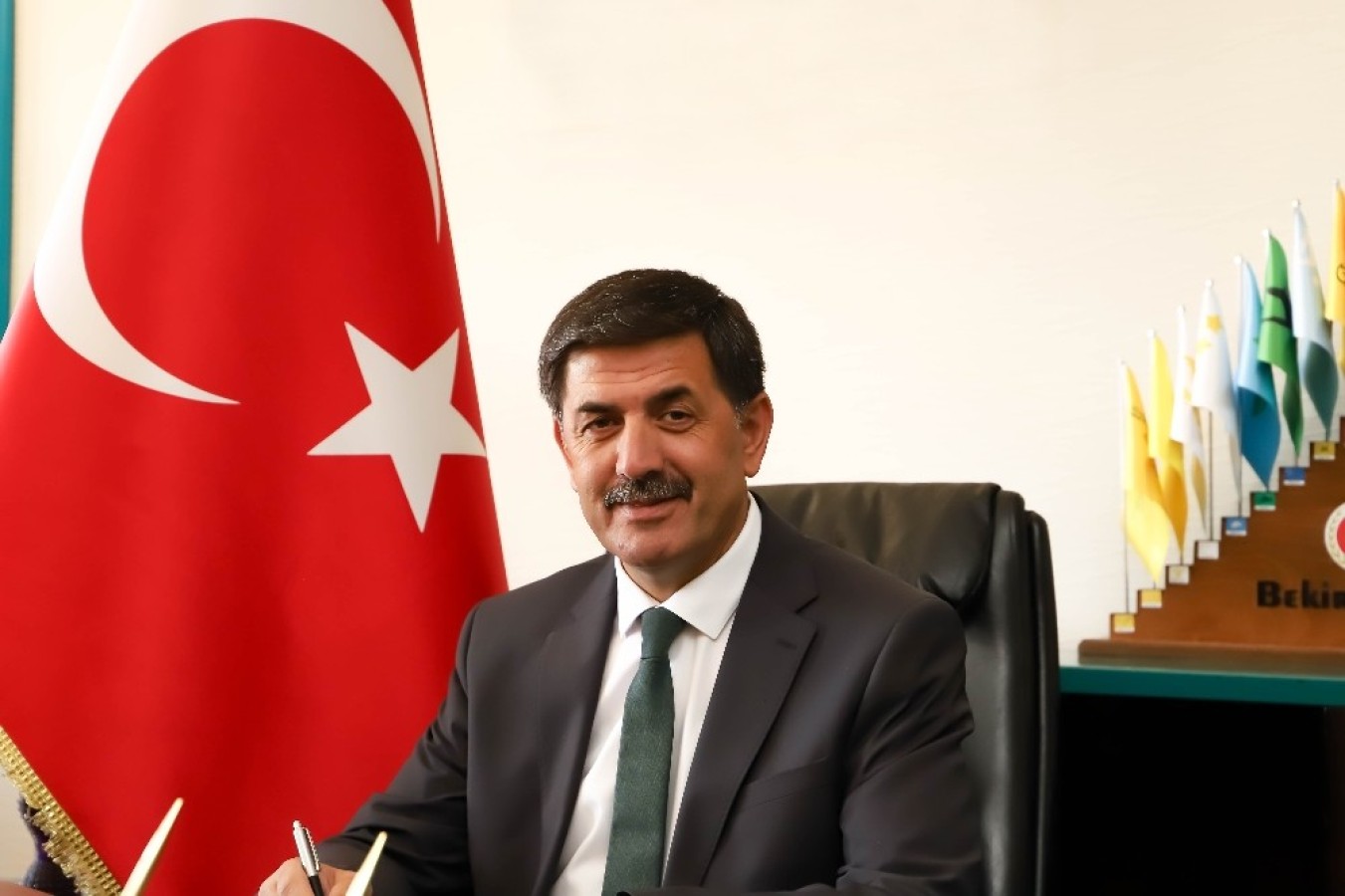 Belediye Başkanımız Sayın Bekir Aksun, Kadir Gecesi dolayısıyla bir kutlama mesajı yayımladı.