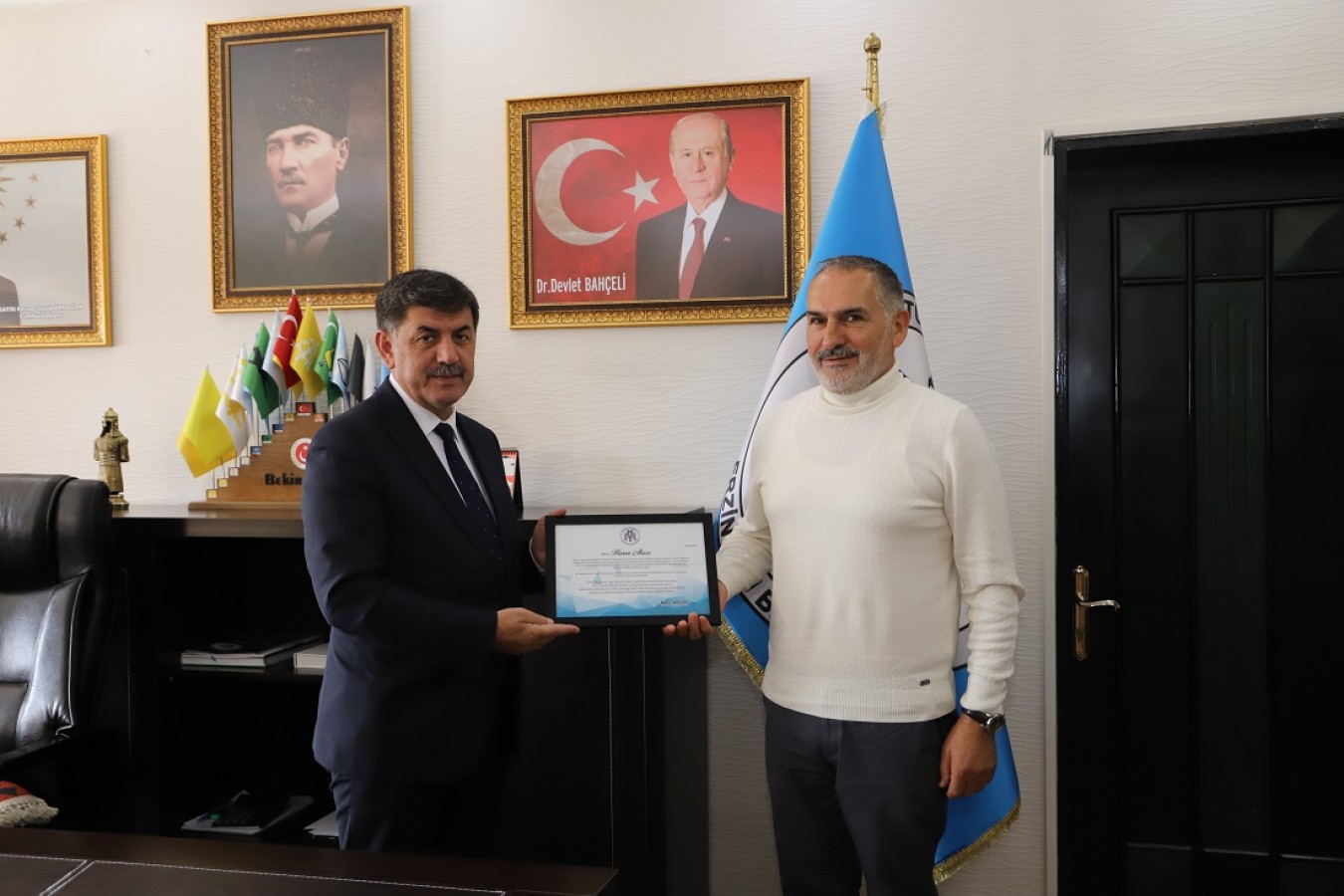 Belediye Başkanımız Sn. Bekir Aksun, İş İnsanı Sn. Hasan Alaca’yı Belediyemizde misafir etti.