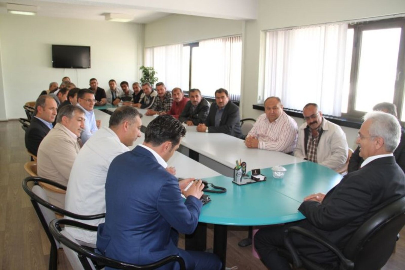 Belediye Eski Personellerinden Başkan Başsoy’a ziyaret