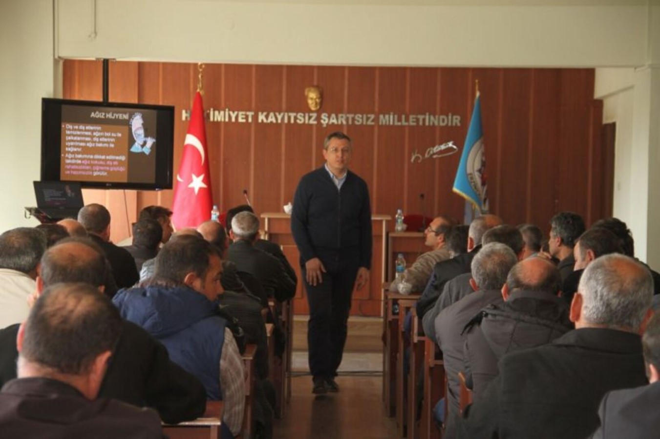 Belediye Personeline İş Sağlığı Eğitimi