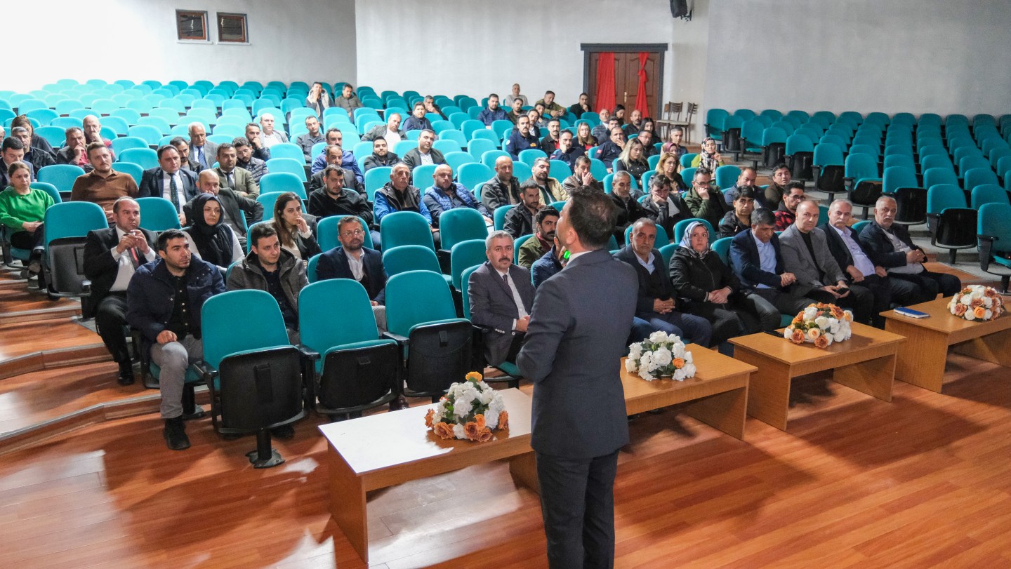 Belediye Personeline Kamu İhale Kanunu Eğitimi