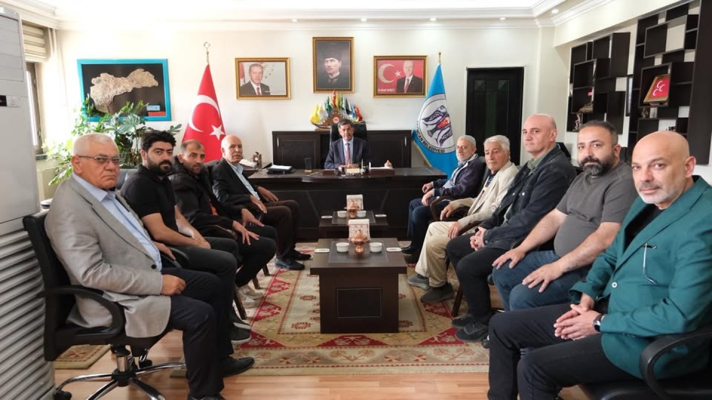 Buğday Meydanı Esnaflarımızdan Belediye Başkanımız Sn. Bekir Aksun’a Ziyaret