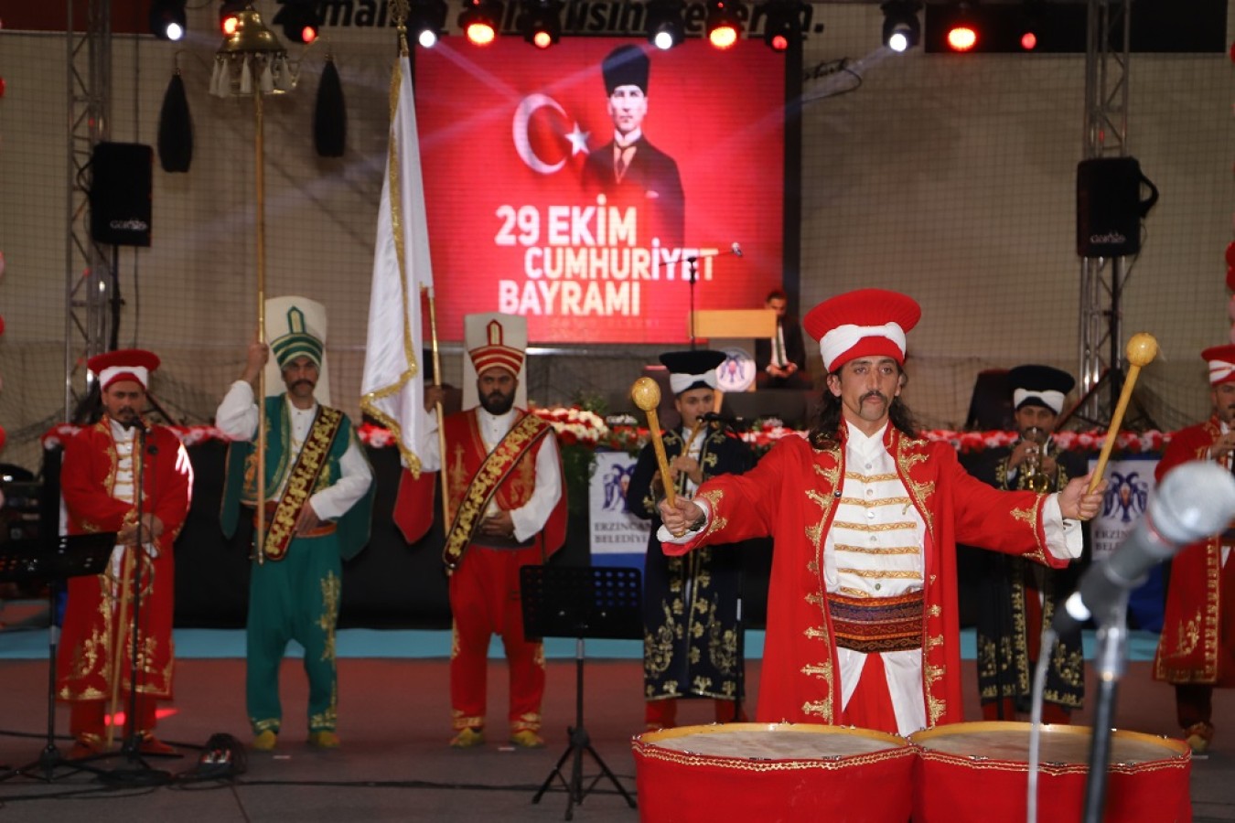 Cumhuriyetimizin 99. yılını şölenle taçlandırdık