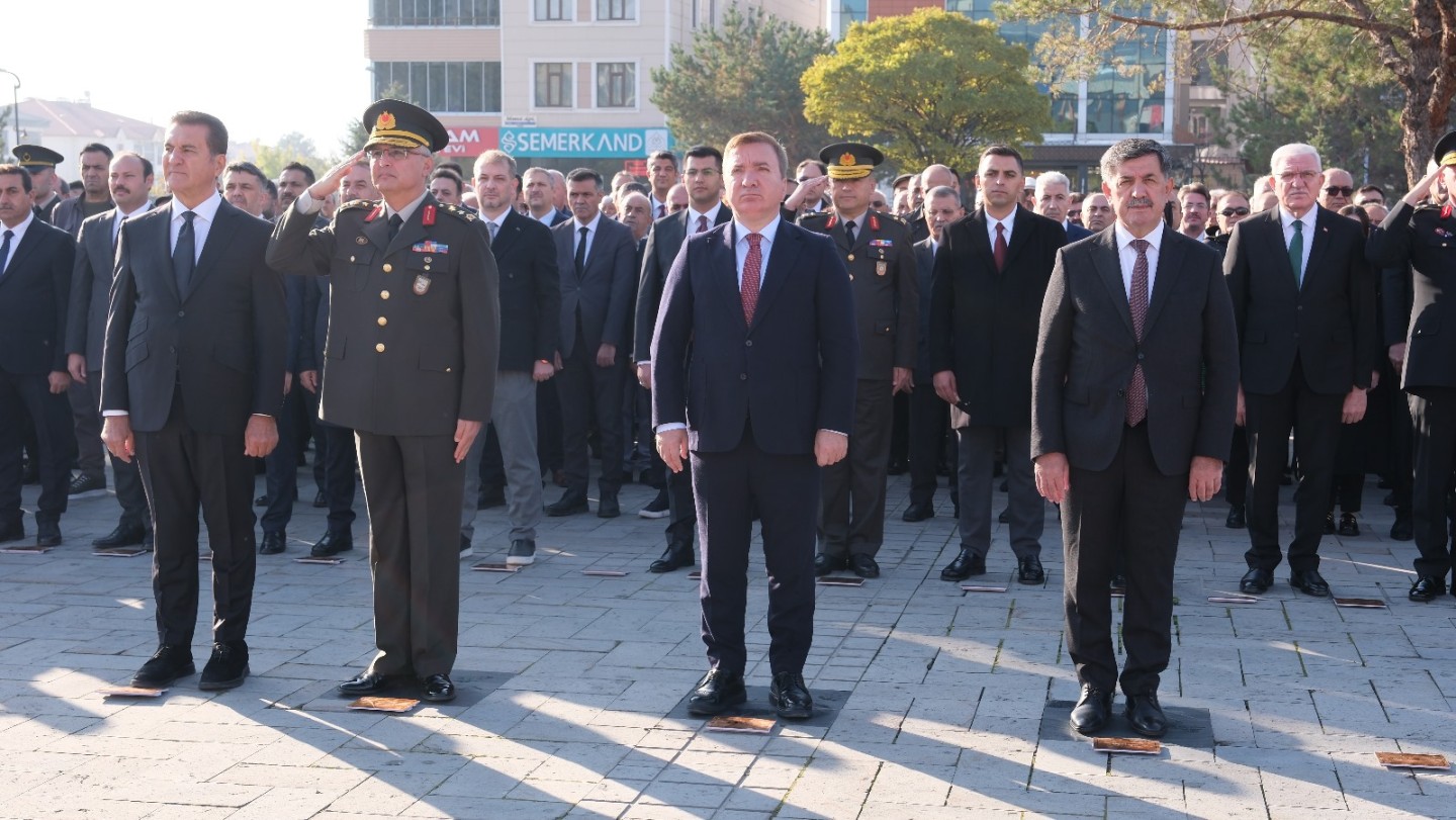 Cumhuriyetimizin Kurucusu Başkomutan Gazi Mustafa Kemal Atatürk’ü ebediyete intikalinin 87’nci yıldönümünde rahmet minnet ve özlemle andık