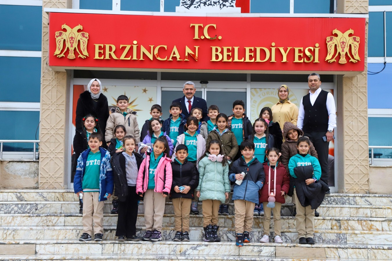 Demirkent TOKİ İlkokulu Öğrencilerinden Belediyemize Ziyaret