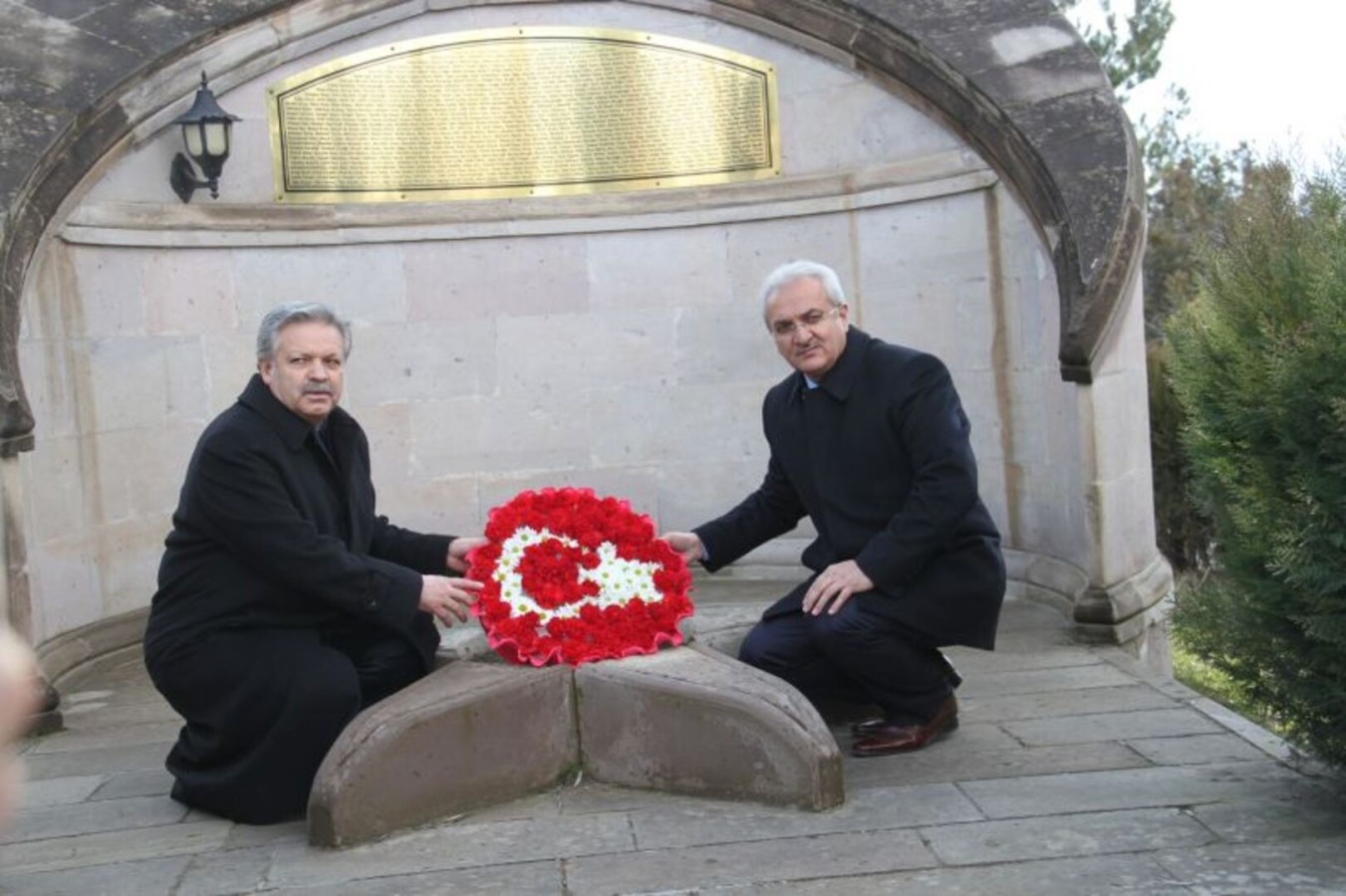 Deprem Şehitleri Anıldı