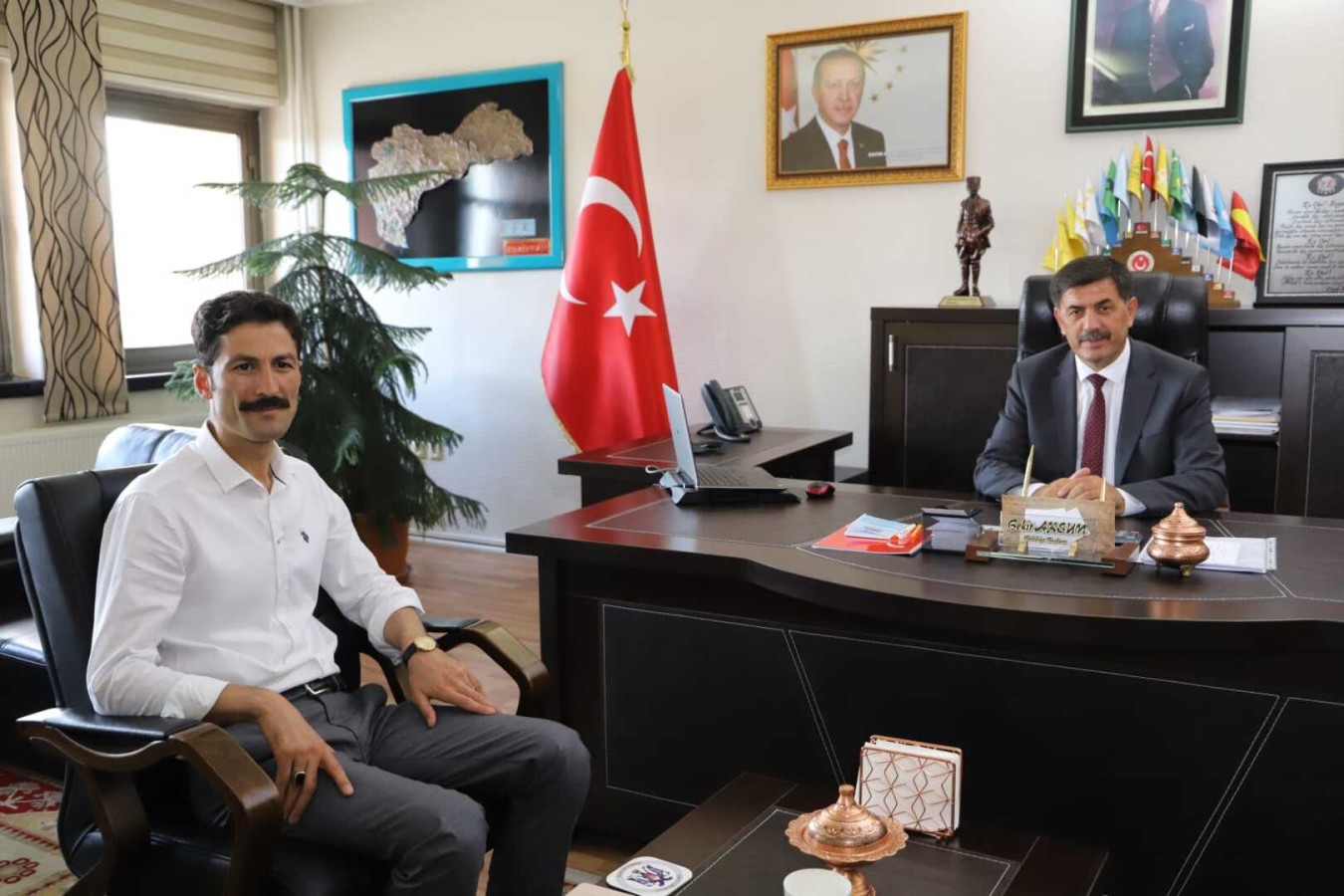 Derik Kaymakamı Hakan Kafkas’dan Başkan Aksun'a Ziyaret