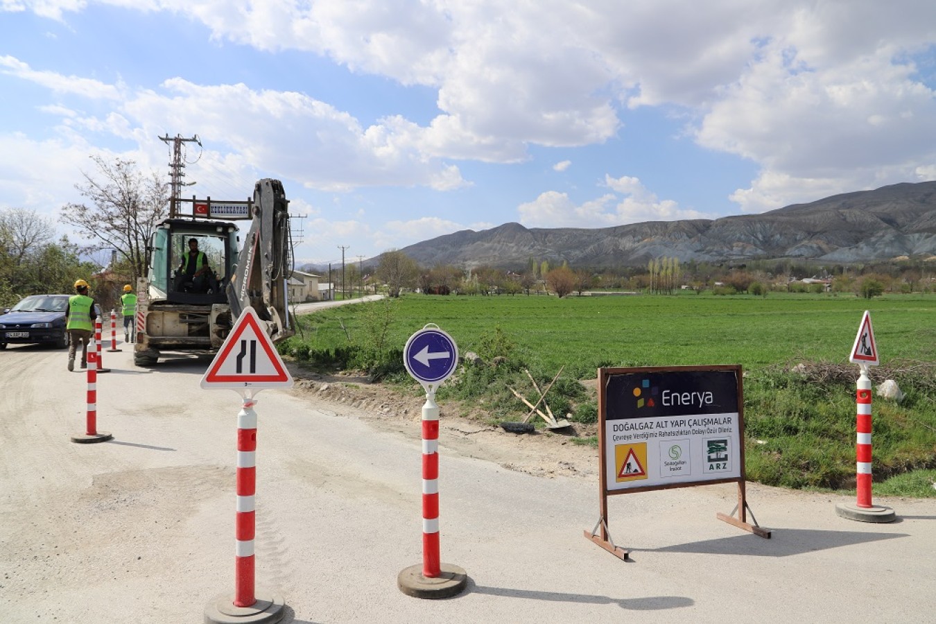 Doğalgaz hattı çalışmaları başladı