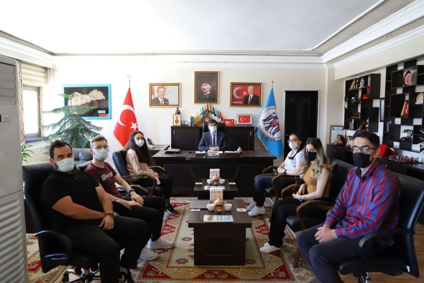 Erzincan Belediyesi katkıları ile Covid-19 hastaları için akıllı bileklik üretildi
