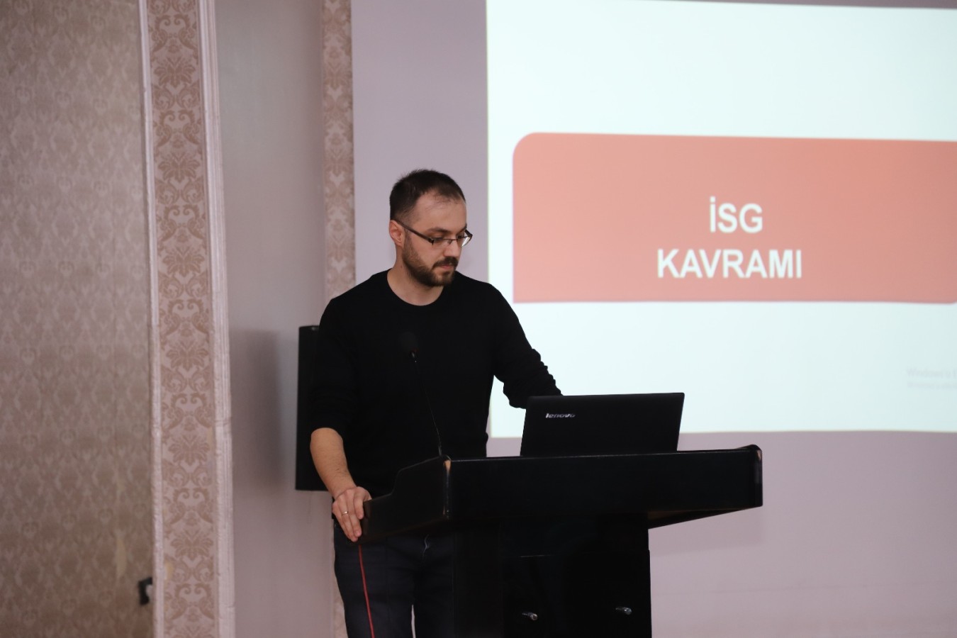 Erzincan Belediyesi Personeline İş Sağlığı ve Güvenliği Eğitimi