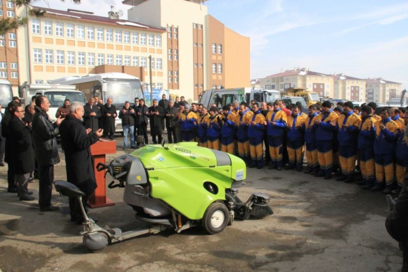 ERZİNCAN BELEDİYESİ TEMİZLİK İŞLERİNDE YENİLİKLER YAPILIYOR