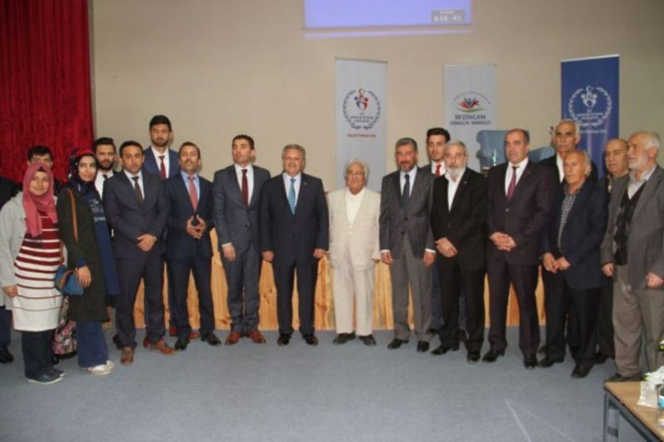 Erzincan Gençlik Meclisinden Konferans