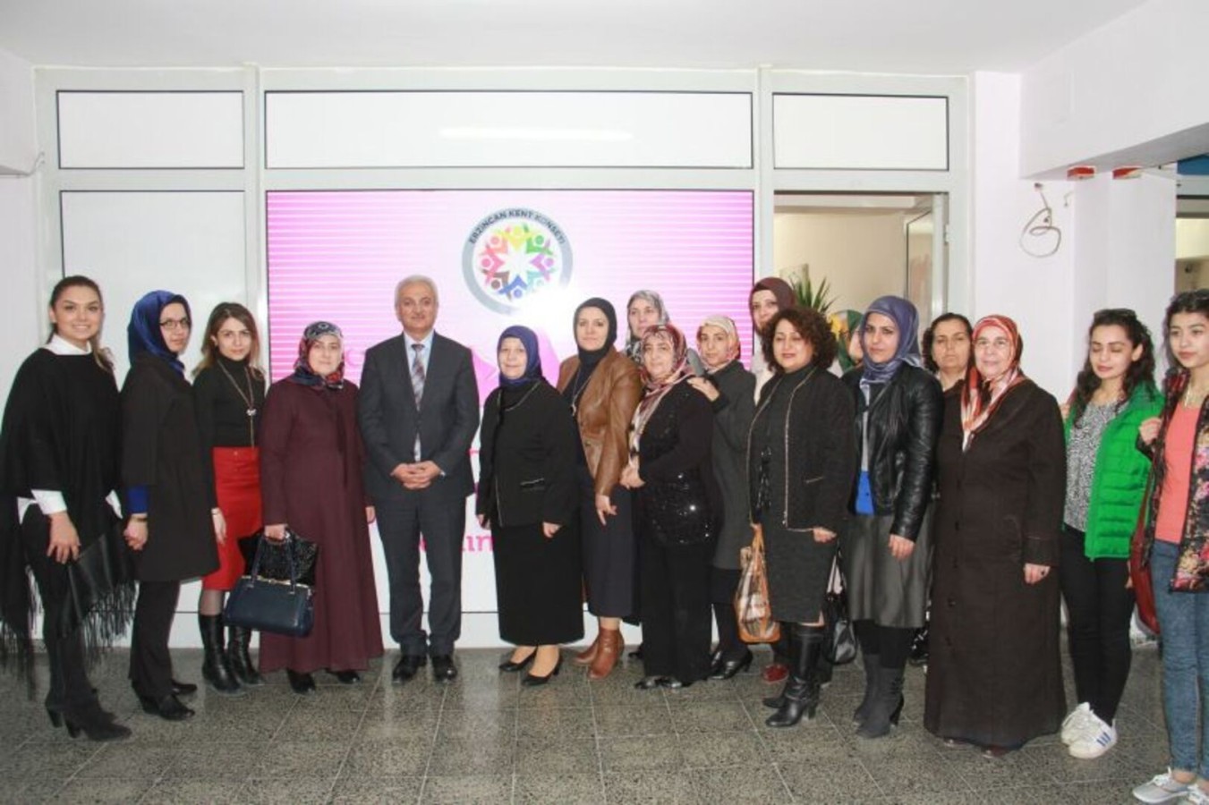 ERZİNCAN KADIN MECLİSİ GÜN BOYUNCA ZİYARETÇİLERİNİ AĞIRLADI