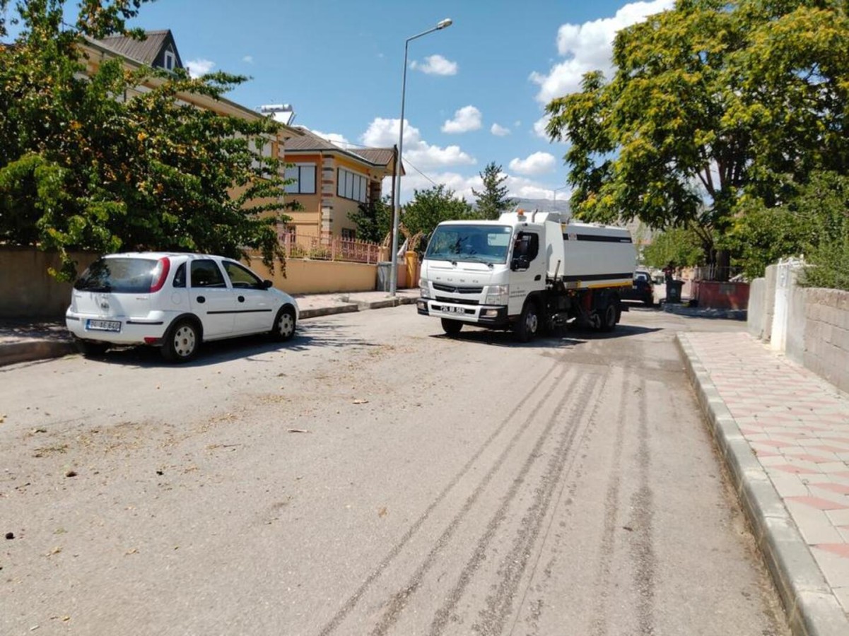 Erzincan köşe bucak temizleniyor