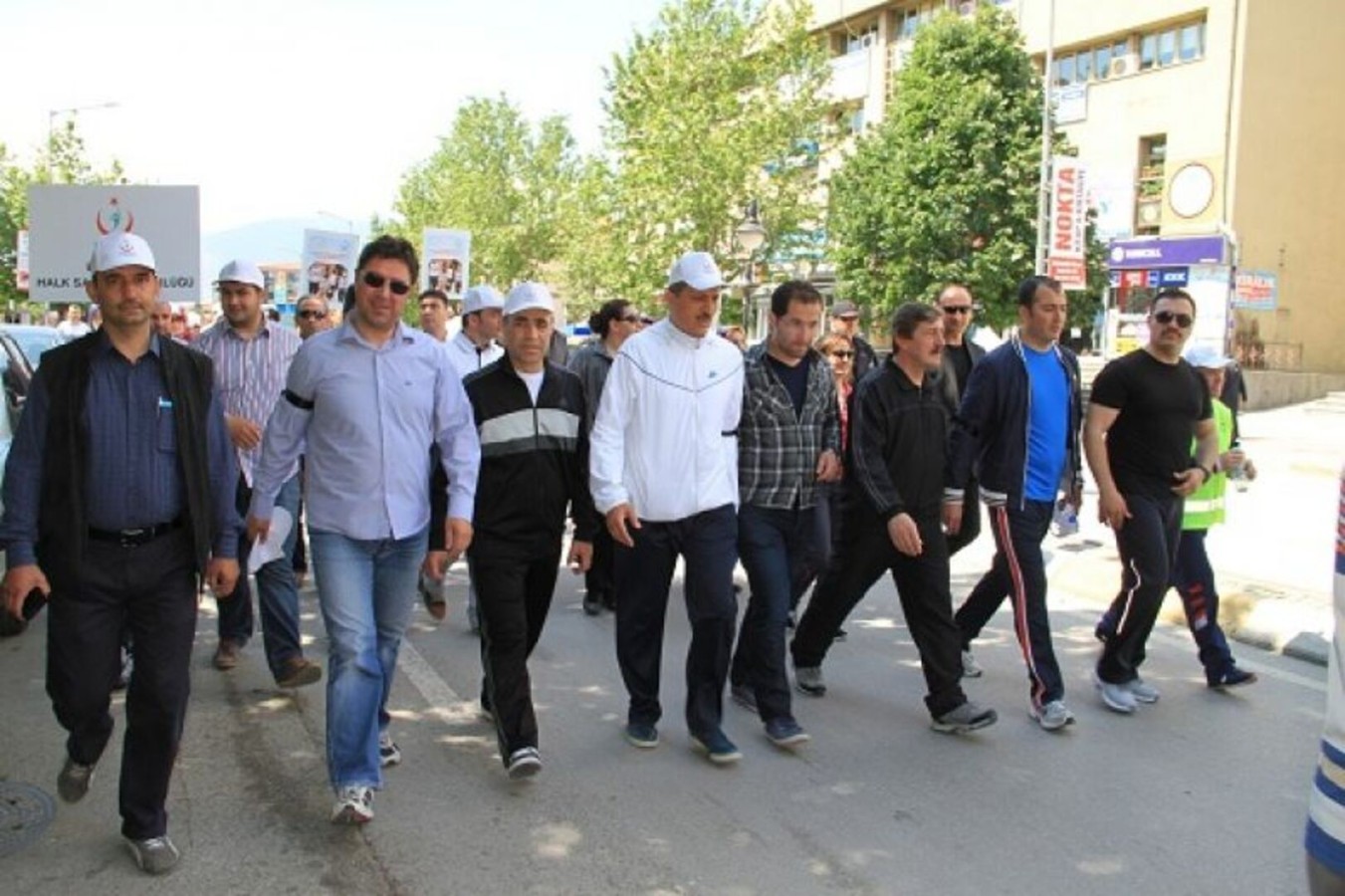 Erzincan’da Sağlıklı Yaşam Yürüyüşü