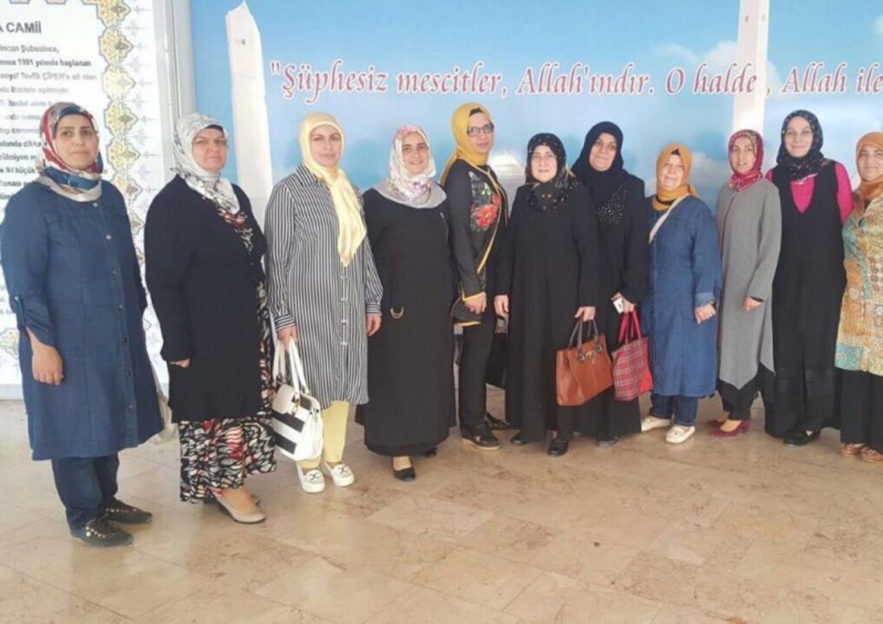 Erzincanlı Kadınlar Şehitlerimizi Unutmadı