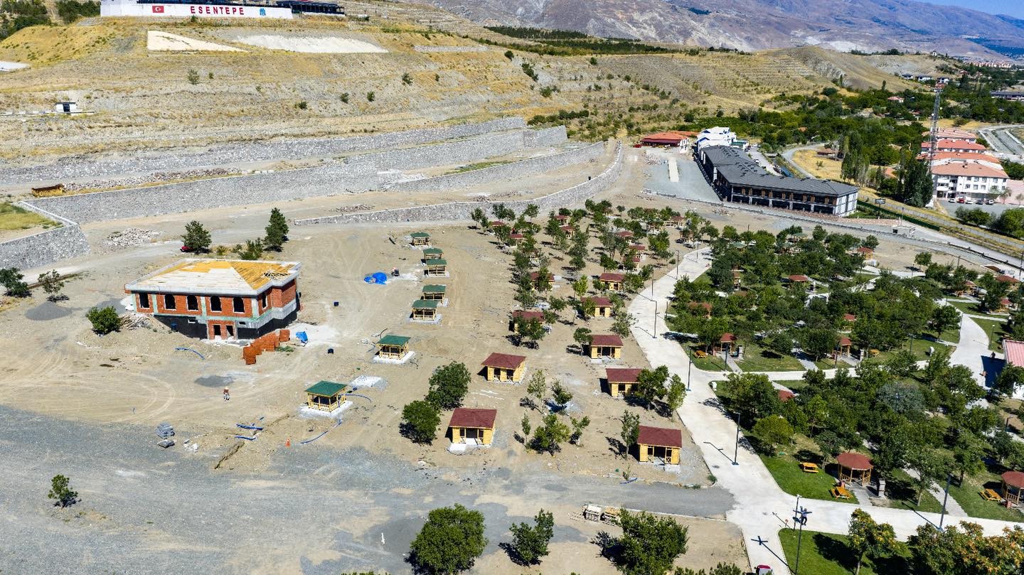 Esentepe Rekreasyon Alanı’nda çalışmalarımız devam ediyor
