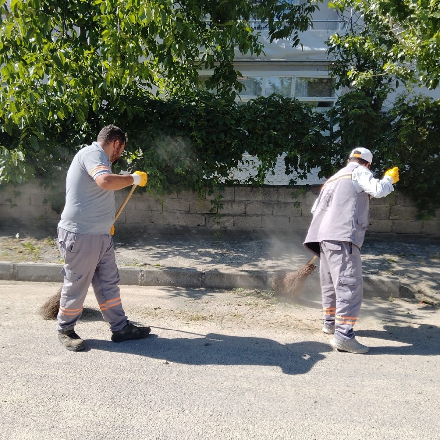 Genel temizlik çalışmalarımız devam ediyor