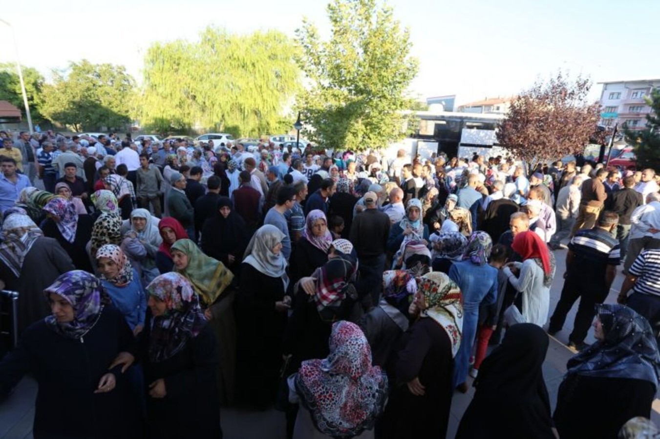 HACI ADAYLARINI DUALARLA UĞURLADIK