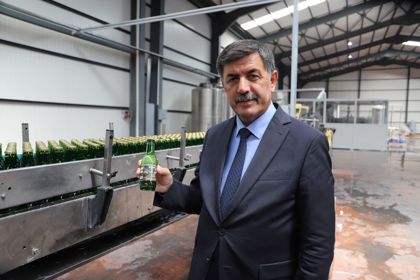 Hasret sona erdi. Ekşisu Erzincan Bögert Doğal Maden Suyu Fabrikası üretime başladı