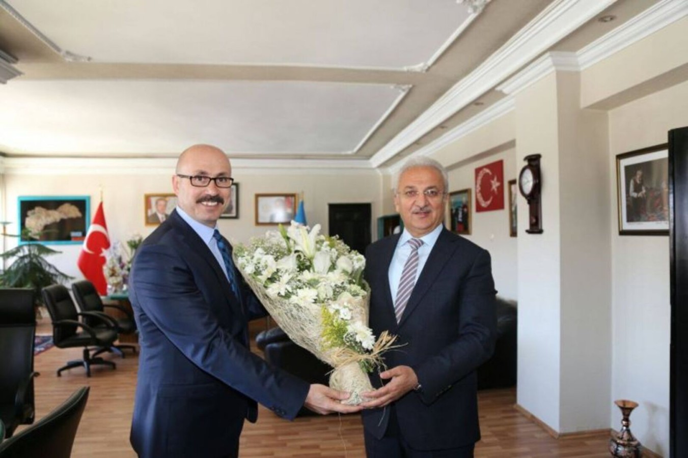 İl Kültür ve Turizm Müdüründen Belediye Başkanımıza Ziyaret