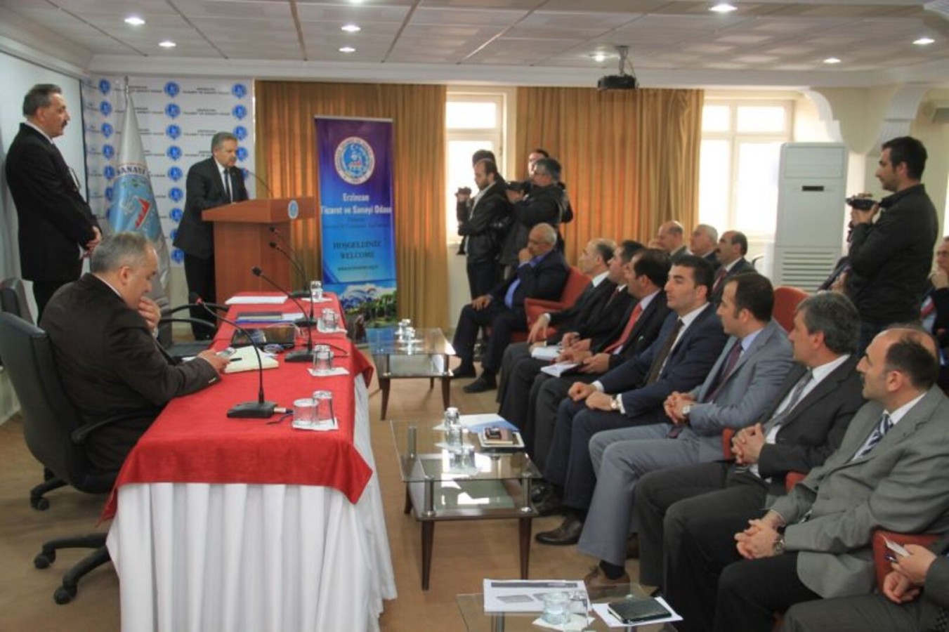 İL YATIRIMLARI GÖZDEN GEÇİRİLDİ
