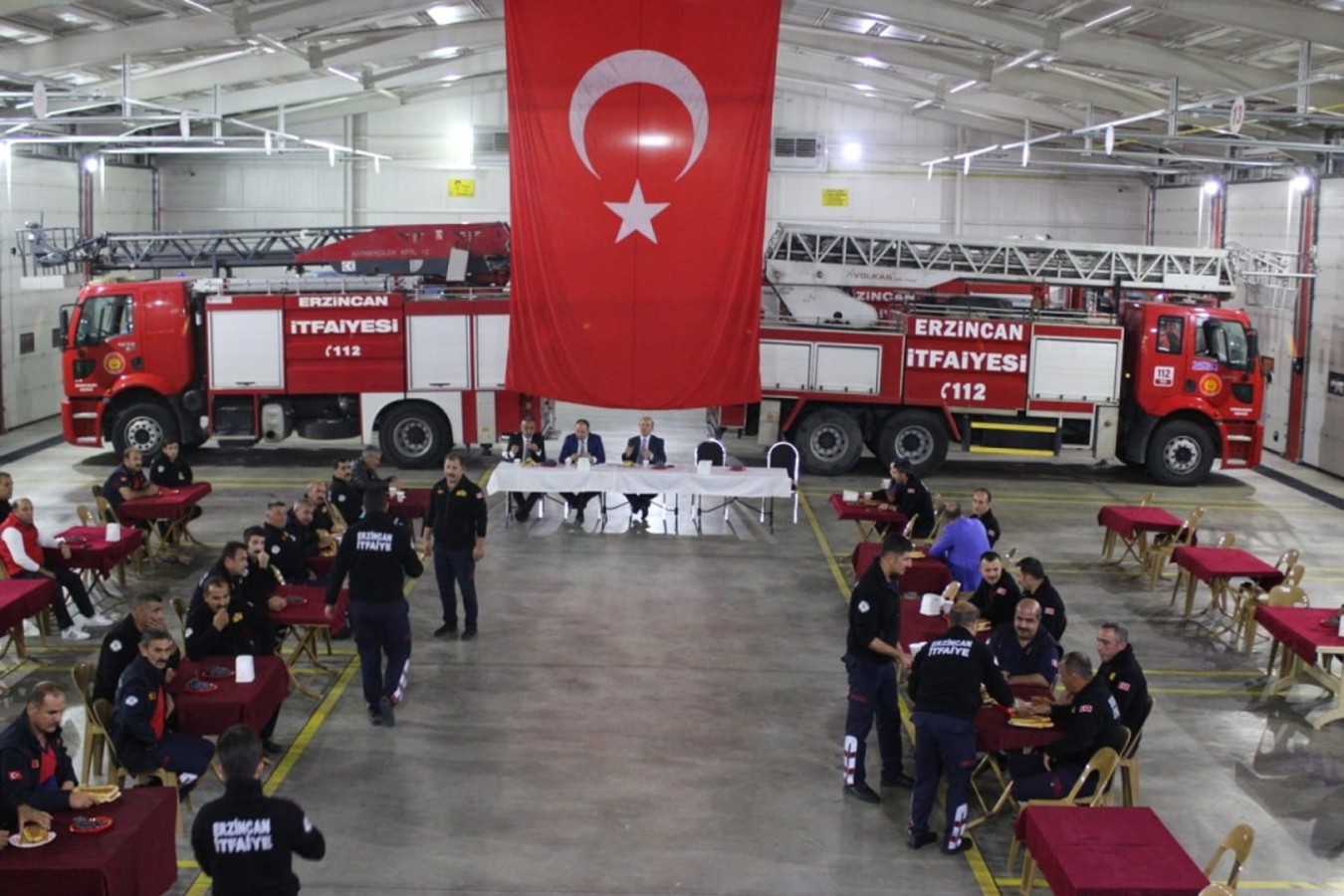 İtfaiye Müdürlüğü’ne moral gecesi 