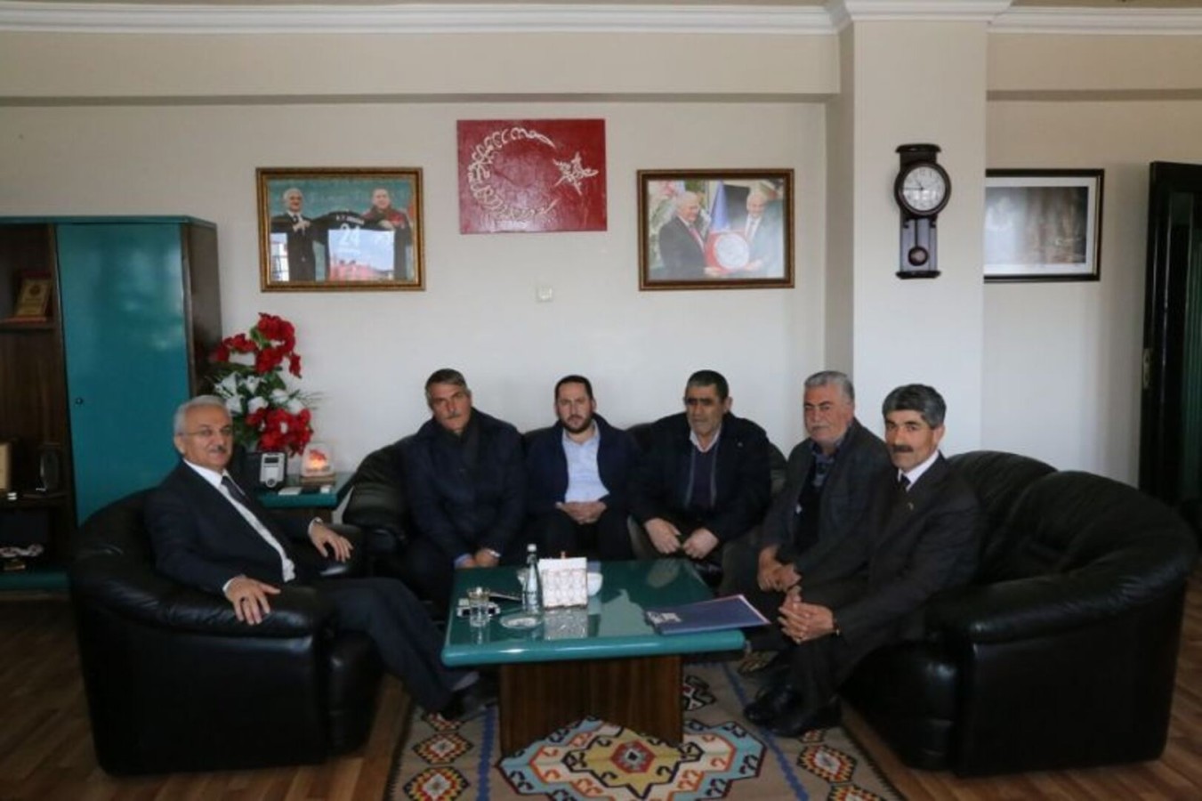 İZZET PAŞA MAHALLESİ SAKİNLERİNDEN BELEDİYEMİZE ZİYARET