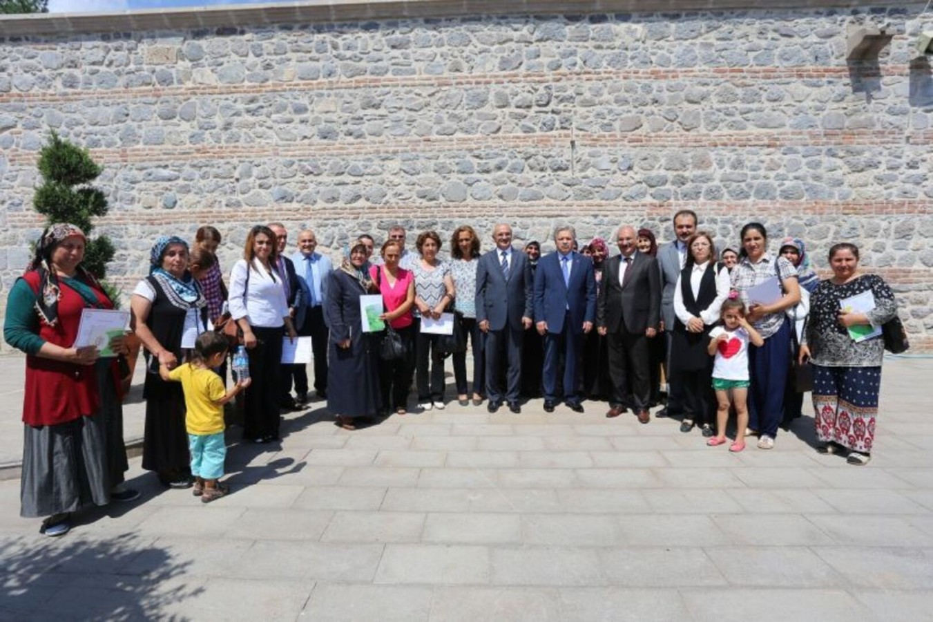 Kadın Çiftçiler Sertifikalarını Düzenlenen Törenle Aldılar