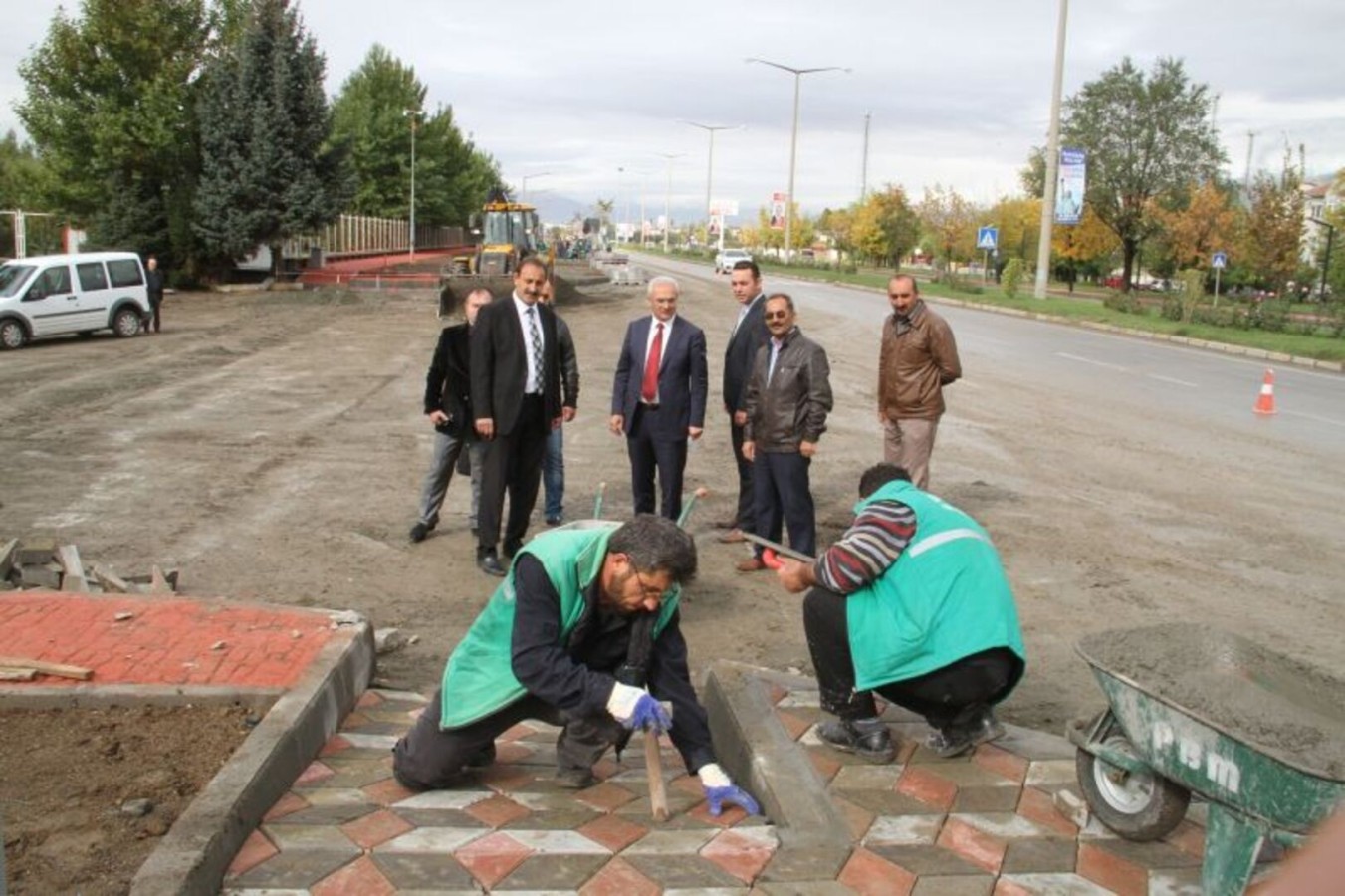 Kaldırım Çalışmaları Hızla Devam Ediyor